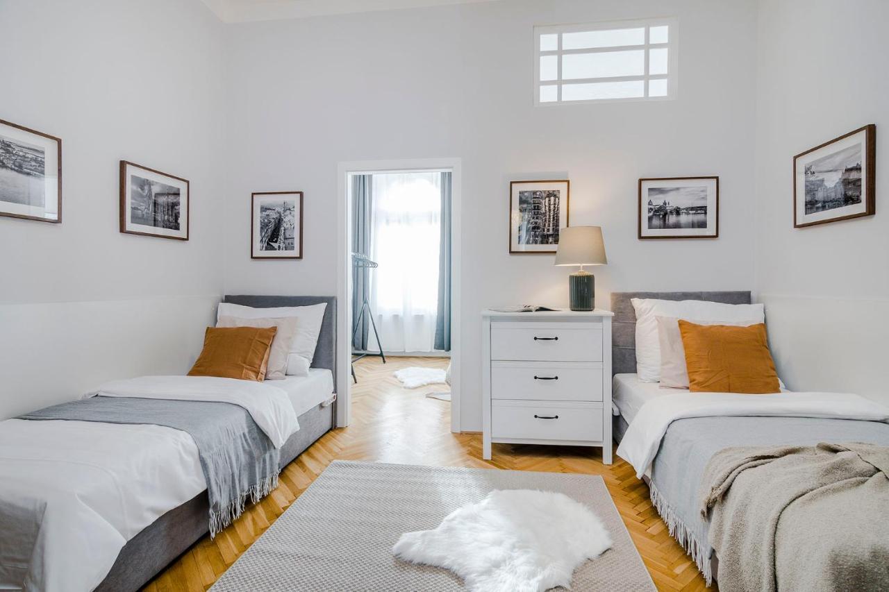 Florenc Apartments Prague 1 By Michal&Friends Bagian luar foto
