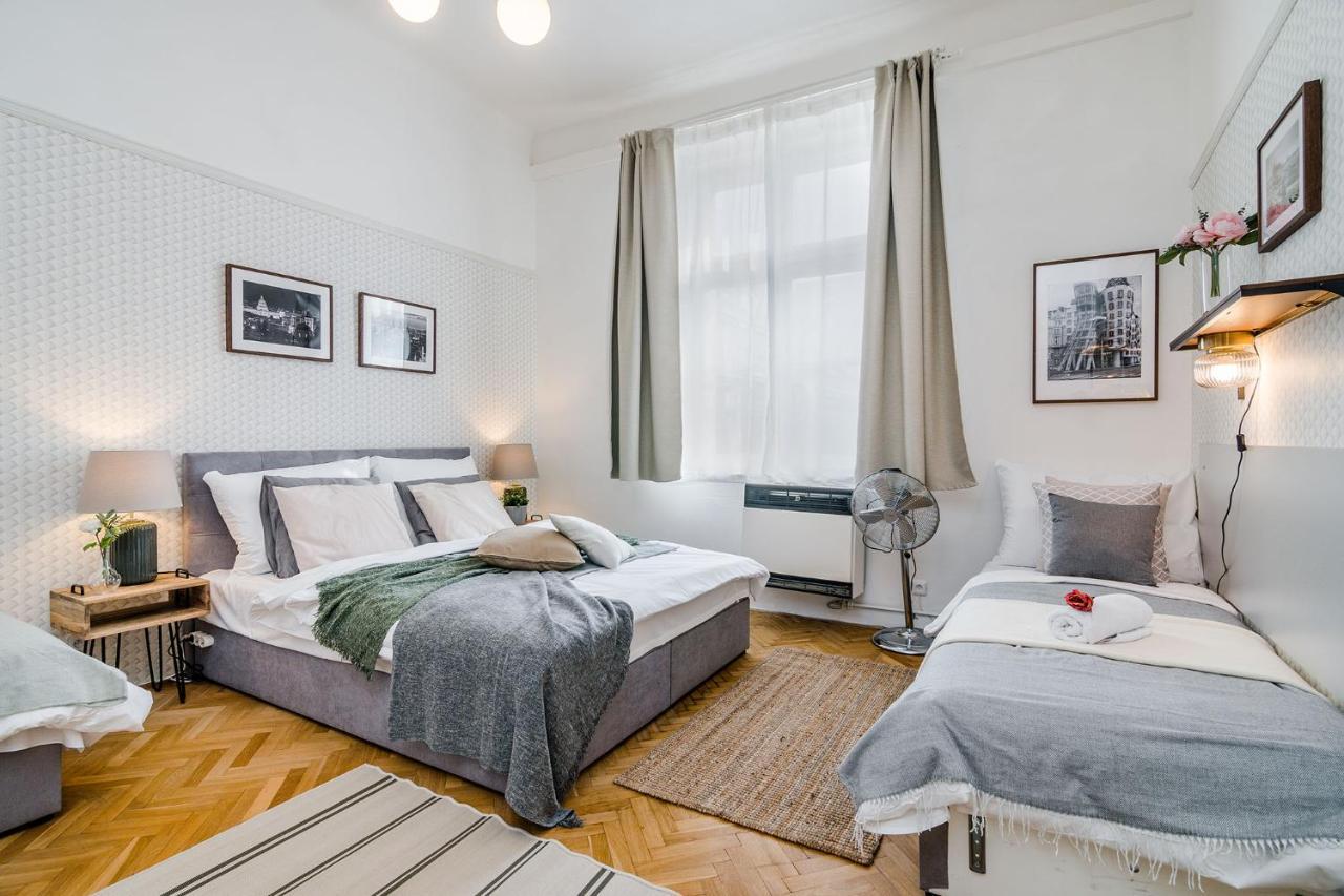 Florenc Apartments Prague 1 By Michal&Friends Bagian luar foto